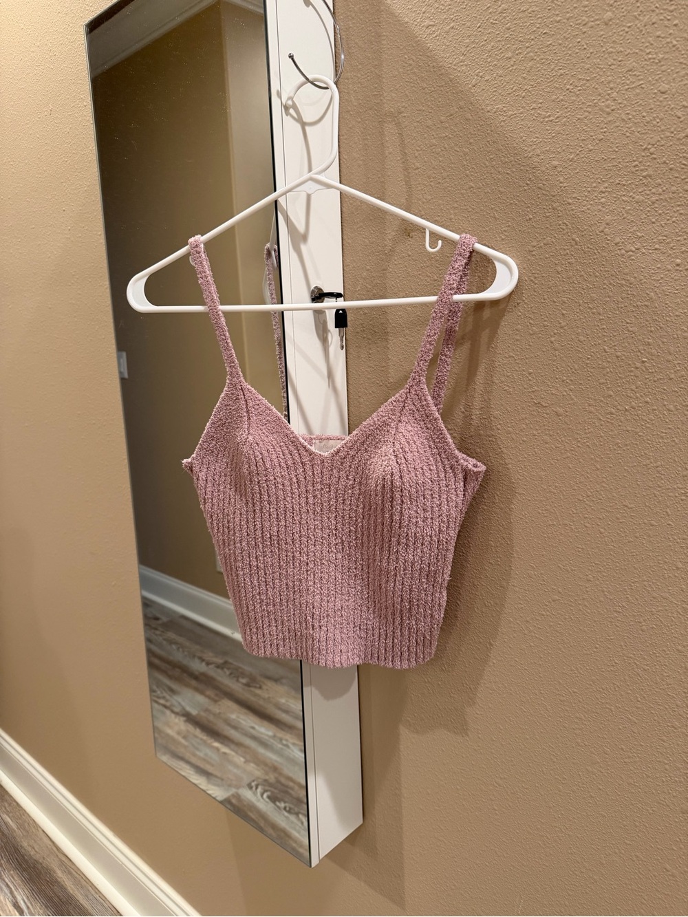 Altar'd State Dusty Rose Ribbed Knit V-Neck Crop Camisole